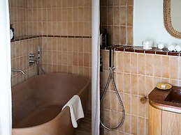 Capelongue, a Beaumier Hotel