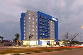 One Villahermosa 2000