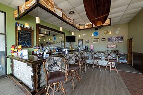 Scotty's Lakeside Resort