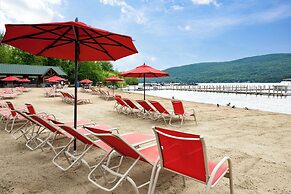 Scotty's Lakeside Resort