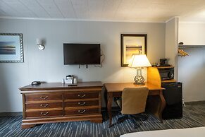 Scotty's Lakeside Resort