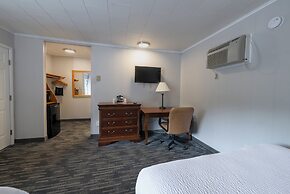 Scotty's Lakeside Resort