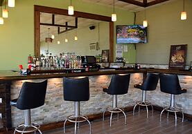 Scotty's Lakeside Resort