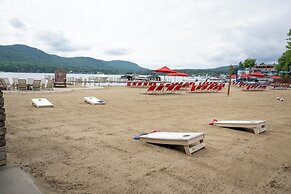 Scotty's Lakeside Resort