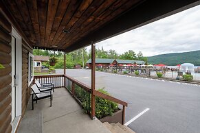 Scotty's Lakeside Resort