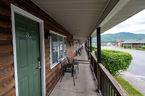 Scotty's Lakeside Resort