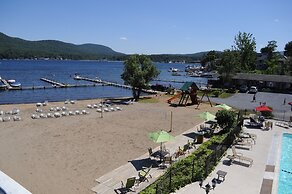 Scotty's Lakeside Resort