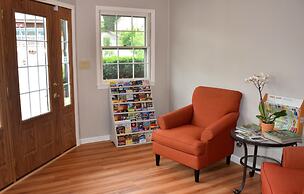 Scotty's Lakeside Resort