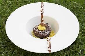 Palazzo Castri 1874 Spa & Garden