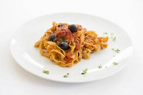 Palazzo Castri 1874 Spa & Garden