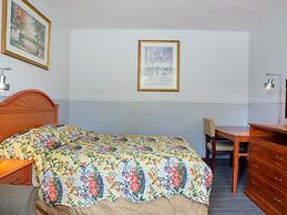 Hotel Richmond Hill ON North