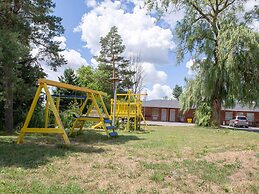 Hotel Richmond Hill ON North