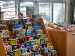 Hotel Richmond Hill ON North