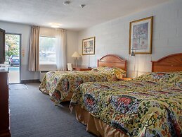 Hotel Richmond Hill ON North