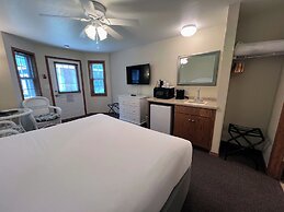 Bay Breeze Resort