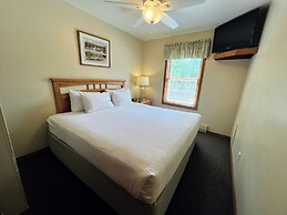 Bay Breeze Resort