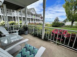 Bay Breeze Resort