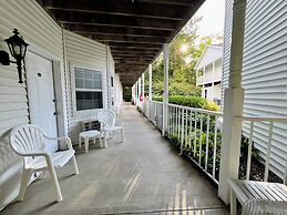 Bay Breeze Resort
