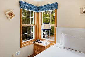 Bay Breeze Resort