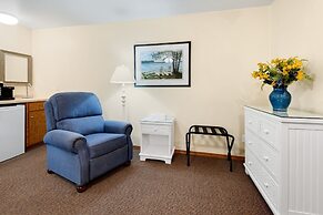 Bay Breeze Resort