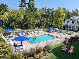 Bay Breeze Resort
