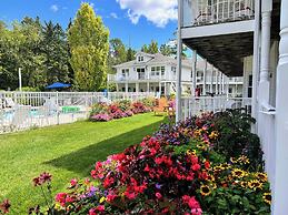Bay Breeze Resort