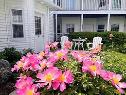 Bay Breeze Resort
