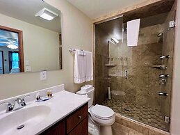 Bay Breeze Resort