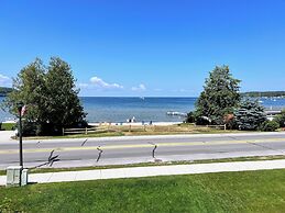 Bay Breeze Resort