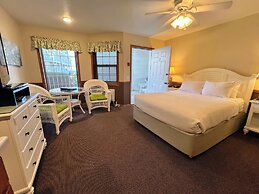 Bay Breeze Resort