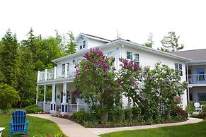 Bay Breeze Resort