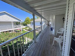 Bay Breeze Resort