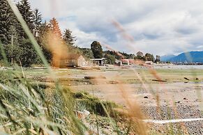 The Oceanfront Hotel