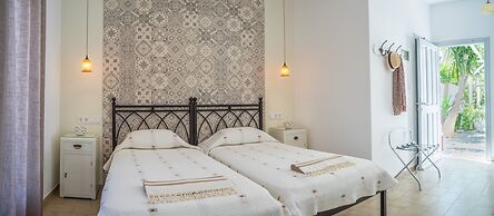 Cyclades Studios - Paros