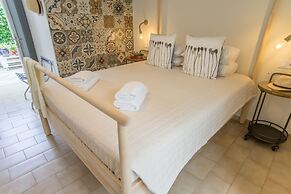 Cyclades Studios - Paros