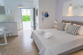 Cyclades Studios - Paros