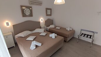 Cyclades Studios - Paros