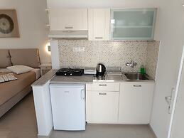 Cyclades Studios - Paros