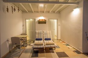 Cyclades Studios - Paros