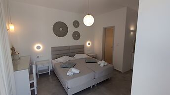 Cyclades Studios - Paros