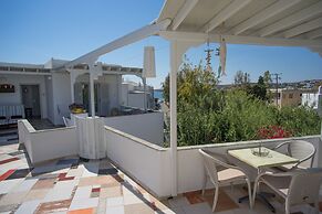 Cyclades Studios - Paros