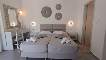 Cyclades Studios - Paros