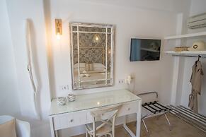 Cyclades Studios - Paros