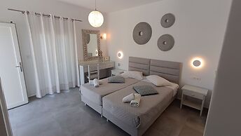 Cyclades Studios - Paros