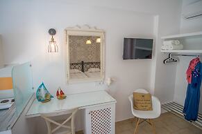 Cyclades Studios - Paros