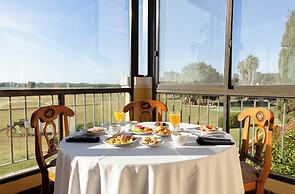 Wyndham Garden Luján