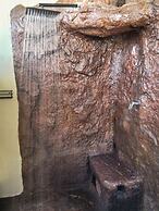 Elephants Footprint Lodge