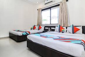 FabExpress Sai Grand Castle Inn