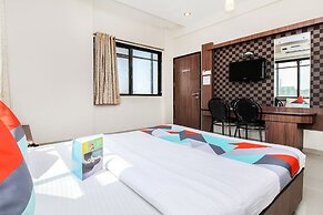 FabExpress Sai Grand Castle Inn