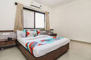 FabExpress Sai Grand Castle Inn